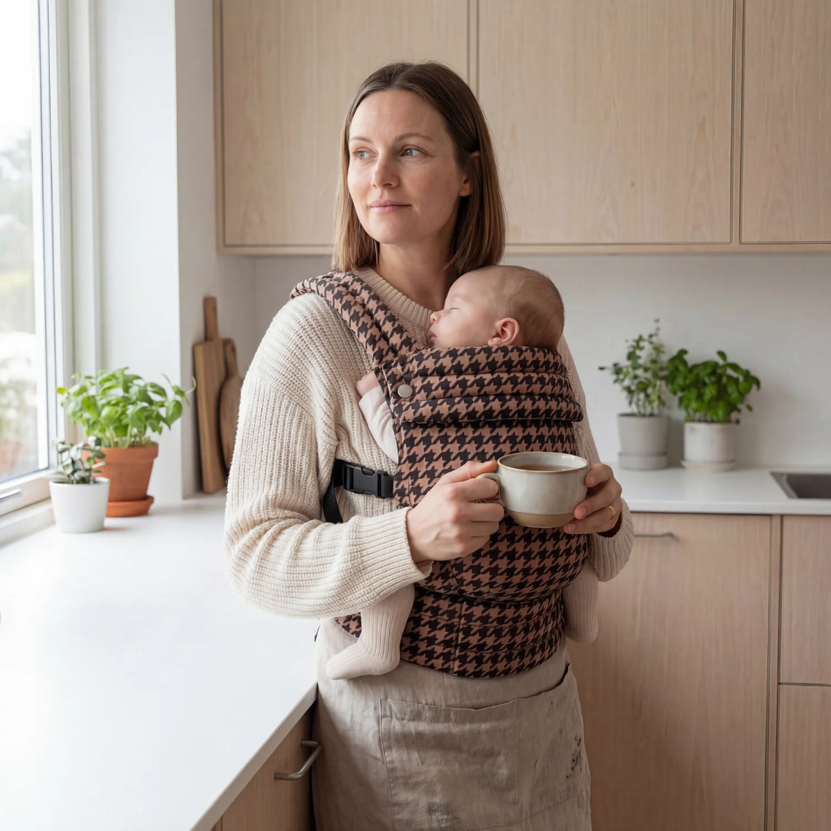 Ergonomic Baby Carrier - Houndstooth