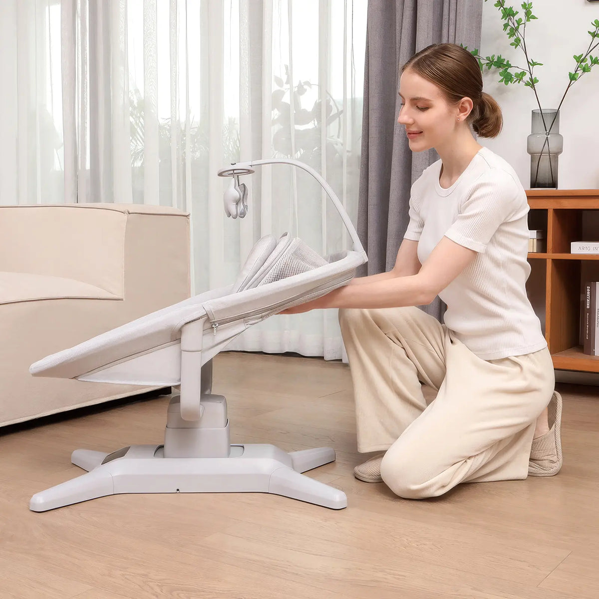 Amari - Premium Baby Bouncer 360° - Automatic Rocking